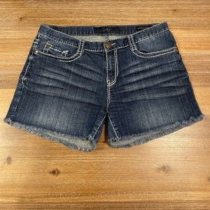 Jessica Simpson Denim distressed Cut off shorts size 28